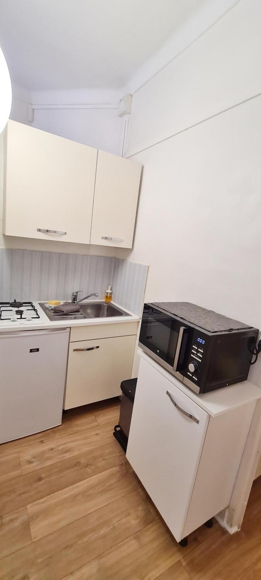 Seayousoon Inn Cannes - Studios Phòng bức ảnh
